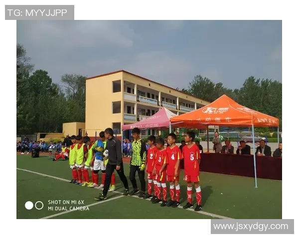 在绿茵场上书写传奇足球RPG带你体验梦想与冒险的完美结合